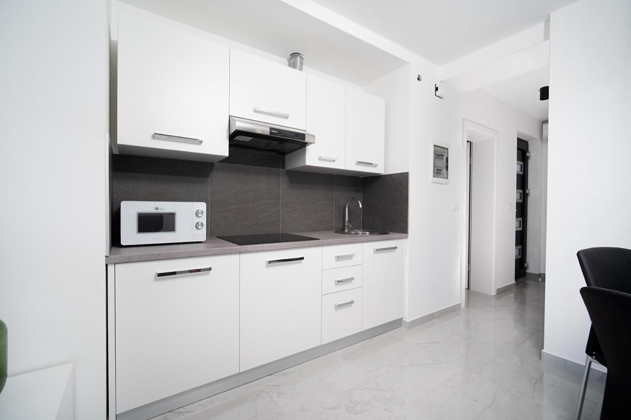 Villa Apartments Lela Rabac Zewnętrze zdjęcie