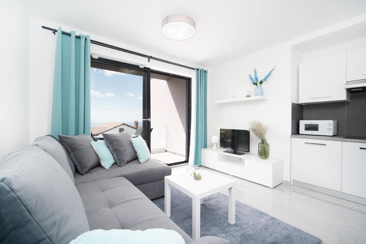 Villa Apartments Lela Rabac Zewnętrze zdjęcie